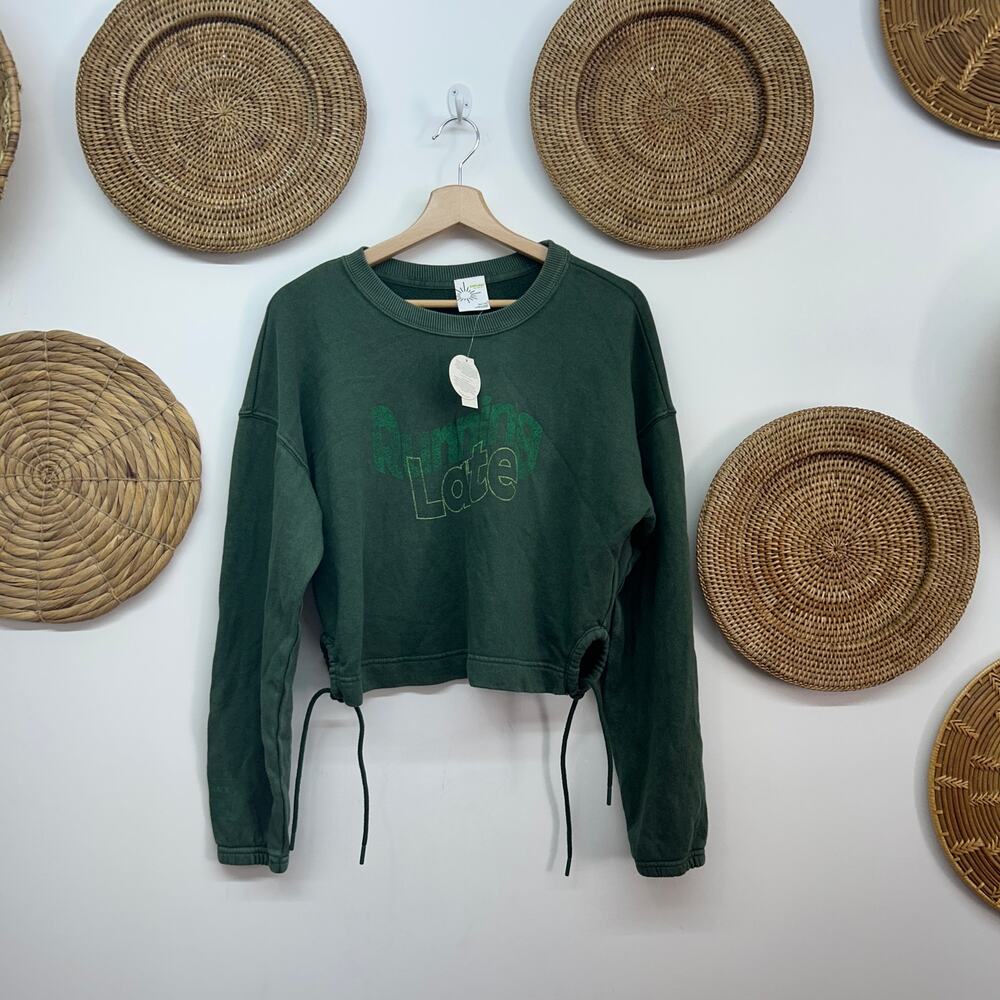 NEW Offline by Aerie Green Running Late Graphic Cropped Crop Sweatshirt Top XS